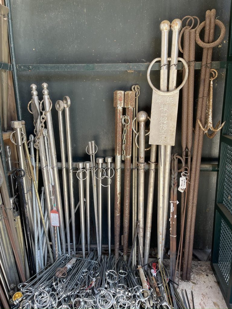 火箸納所
hibashi nosho